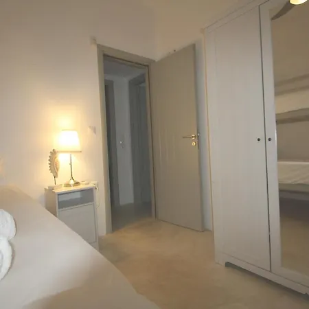 Вилла Elpida Isterni (Paros)